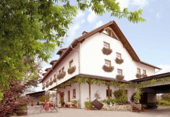 Winzerhotel Kinges-Kessel Morstadt Exterior foto